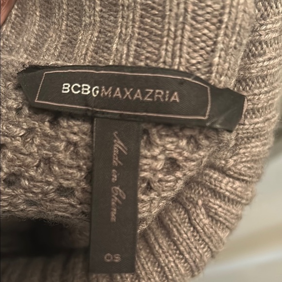 BCBG Gray Textured Knit Cowl Neck Sweater - Picture 3 of 3